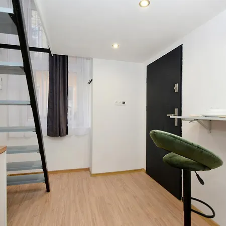 Lovely In Kiraly Street With Ac Apartment Budapest